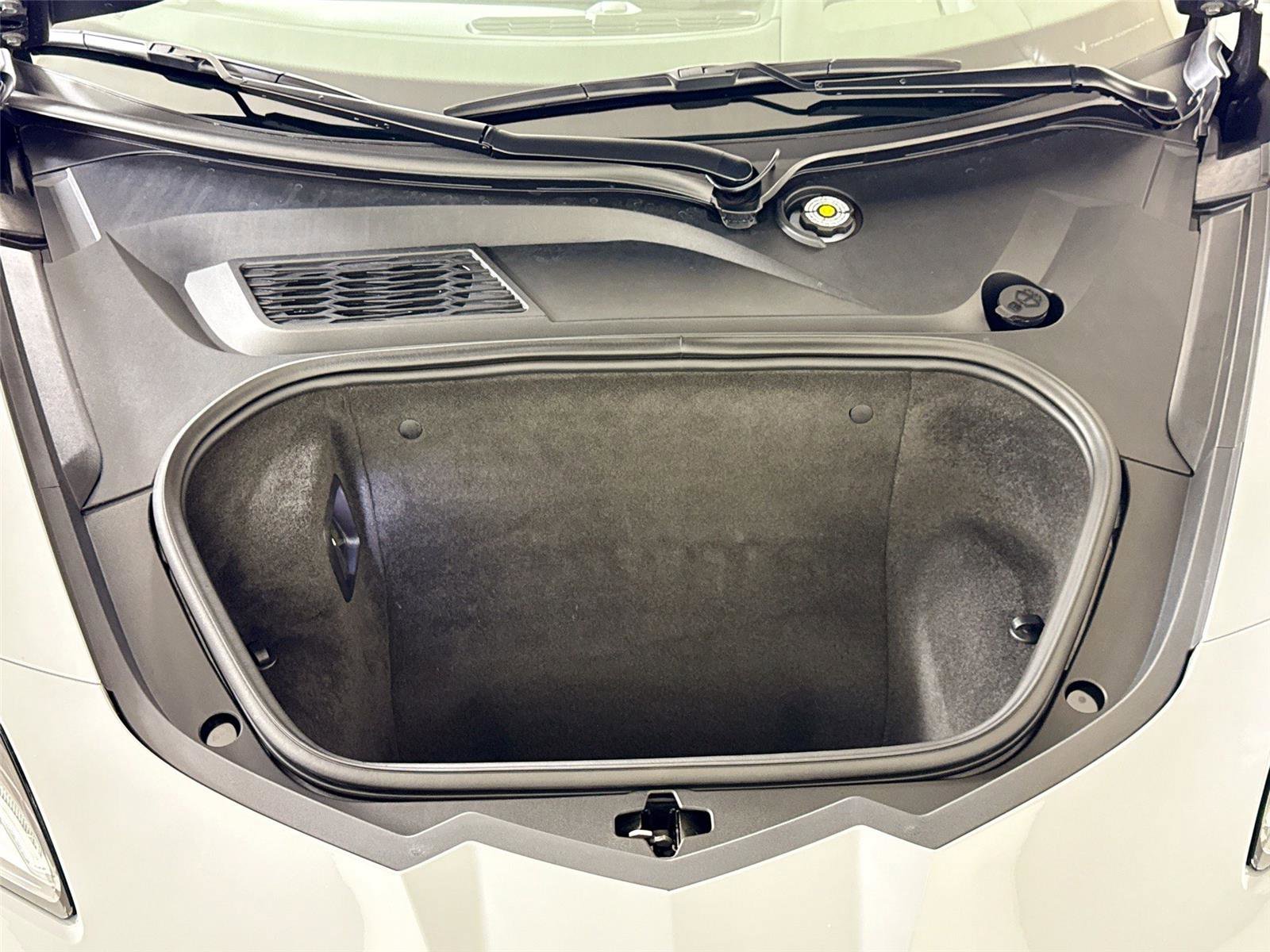 Used 2025 Chevrolet Corvette Z06 RWD image 31
