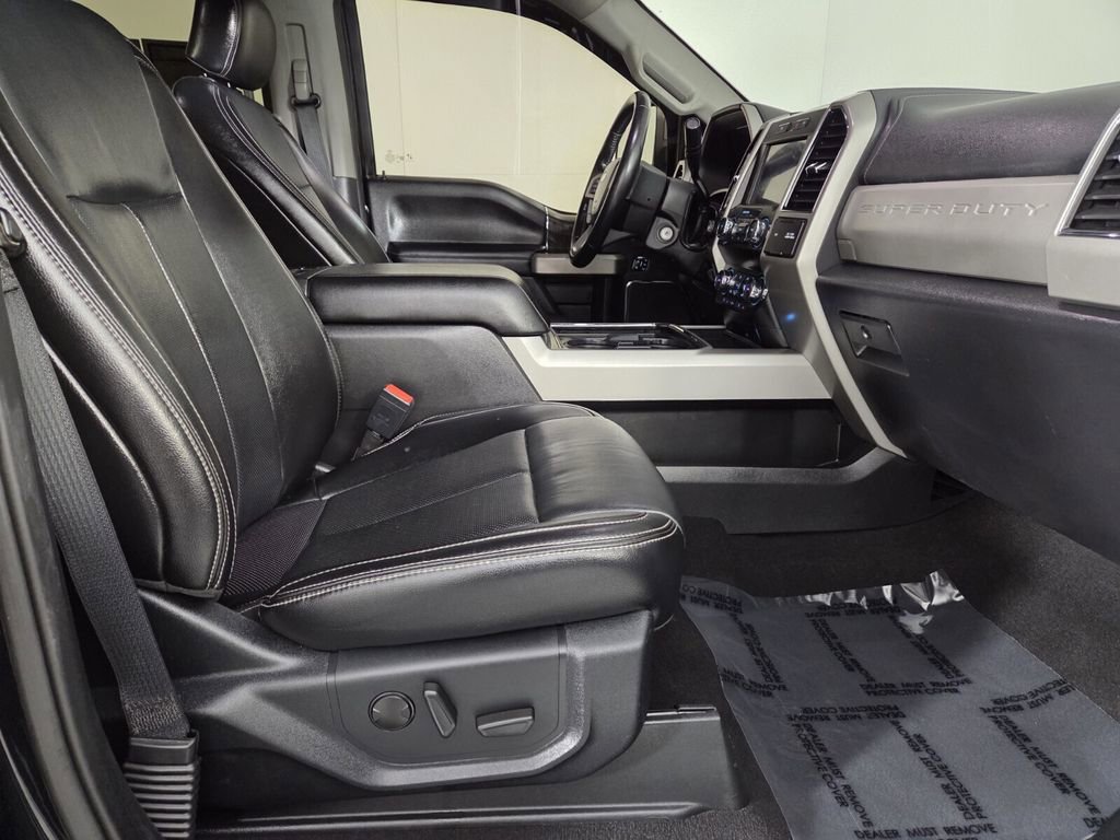 Used 2021 Ford F250 Lariat w/ Lariat Value Package image 34