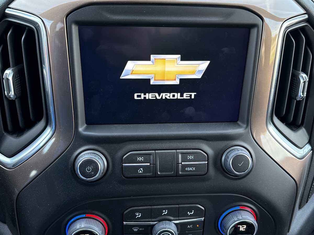 Used 2022 Chevrolet Silverado 2500 High Country image 10