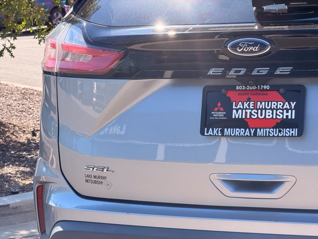 Used 2023 Ford Edge SEL AWD/4WD image 12