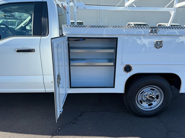 New 2026 Ford F250 XL w/ XL Chrome Package image 12