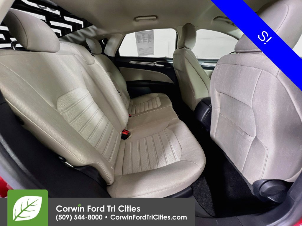 Used 2020 Ford Fusion S FWD image 15