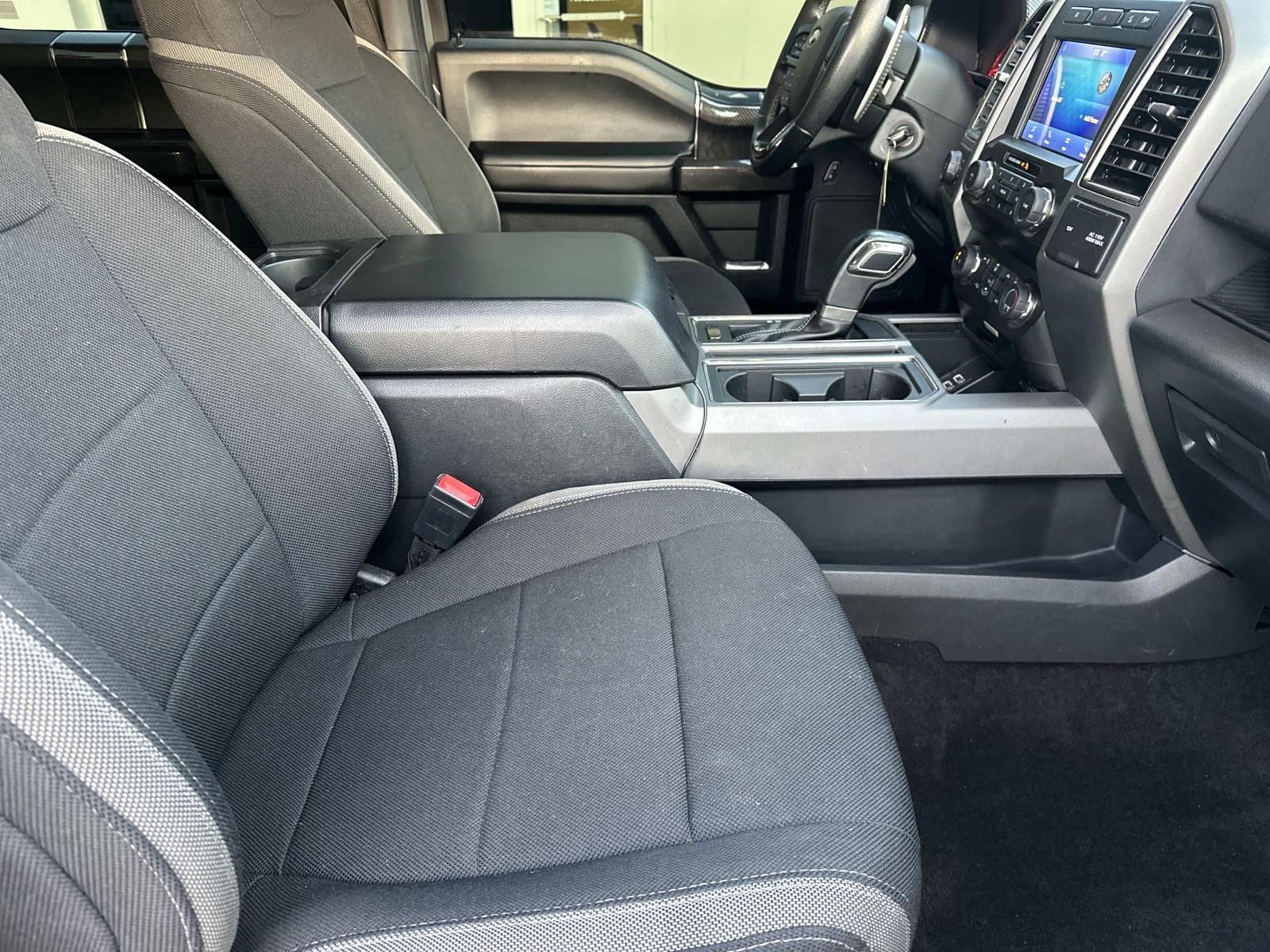 Used 2020 Ford F150 Raptor image 10