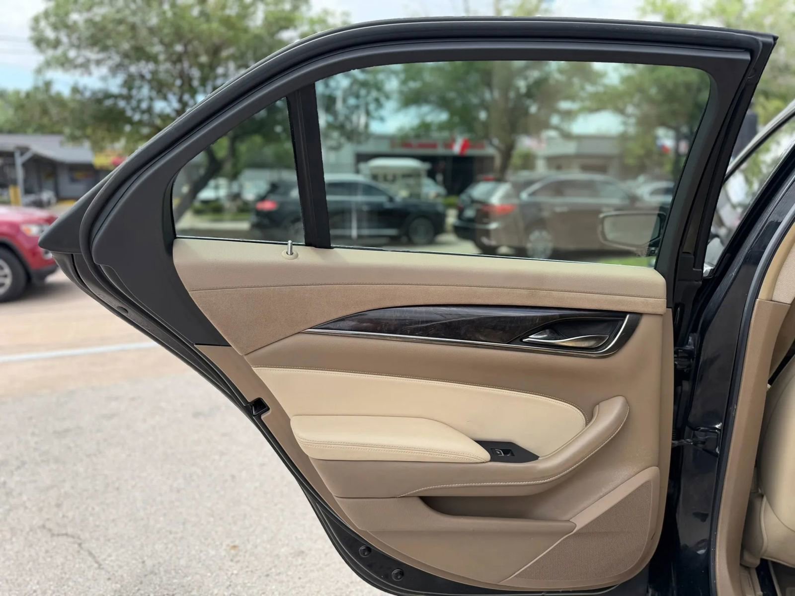 Used 2015 Cadillac CTS Luxury image 14