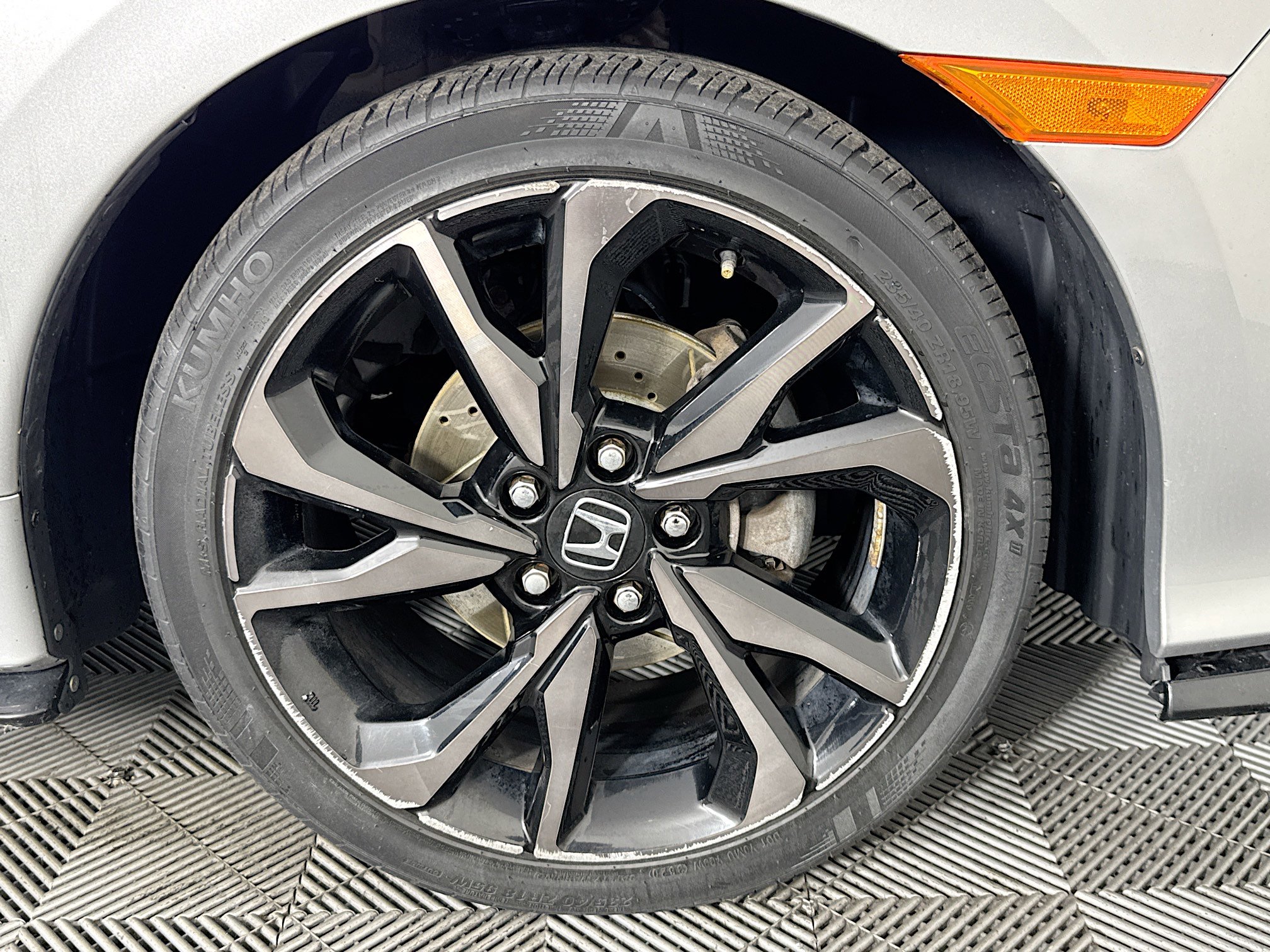 Used 2018 Honda Civic Sport image 30