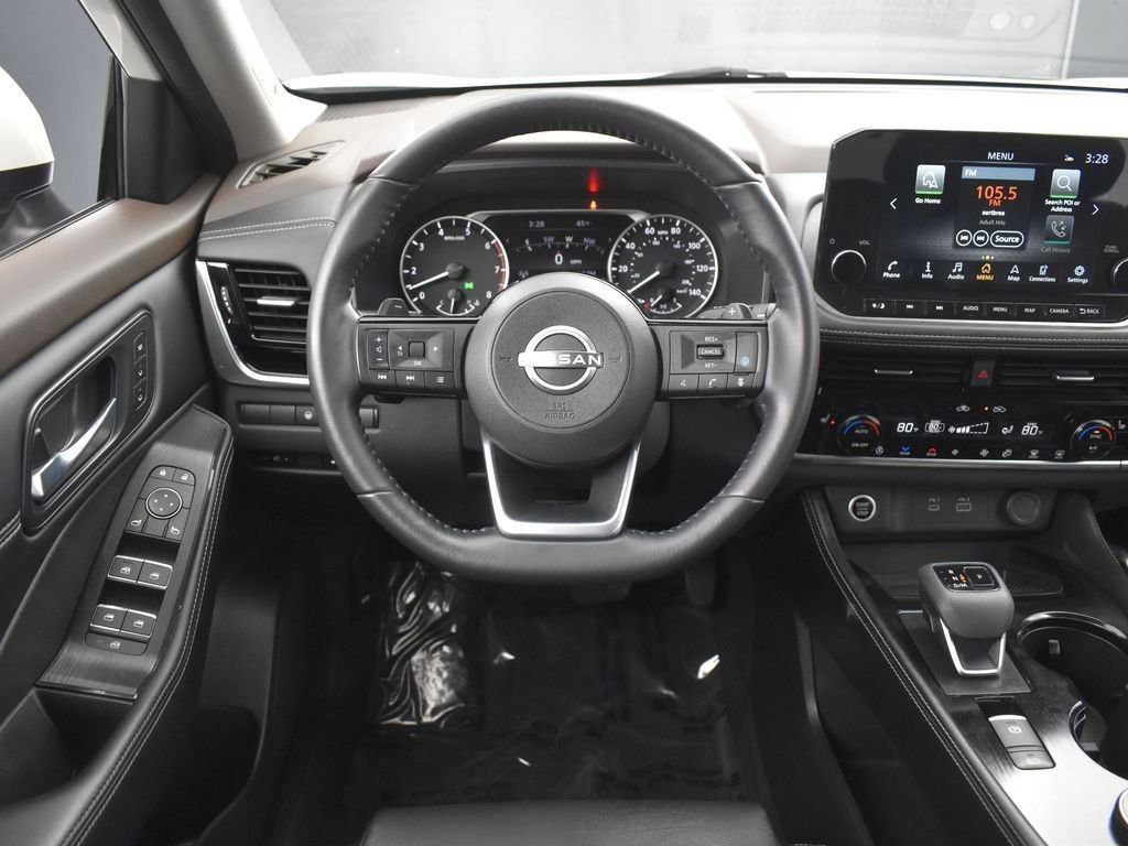 Used 2023 Nissan Rogue SL w/ SL Premium Package image 13