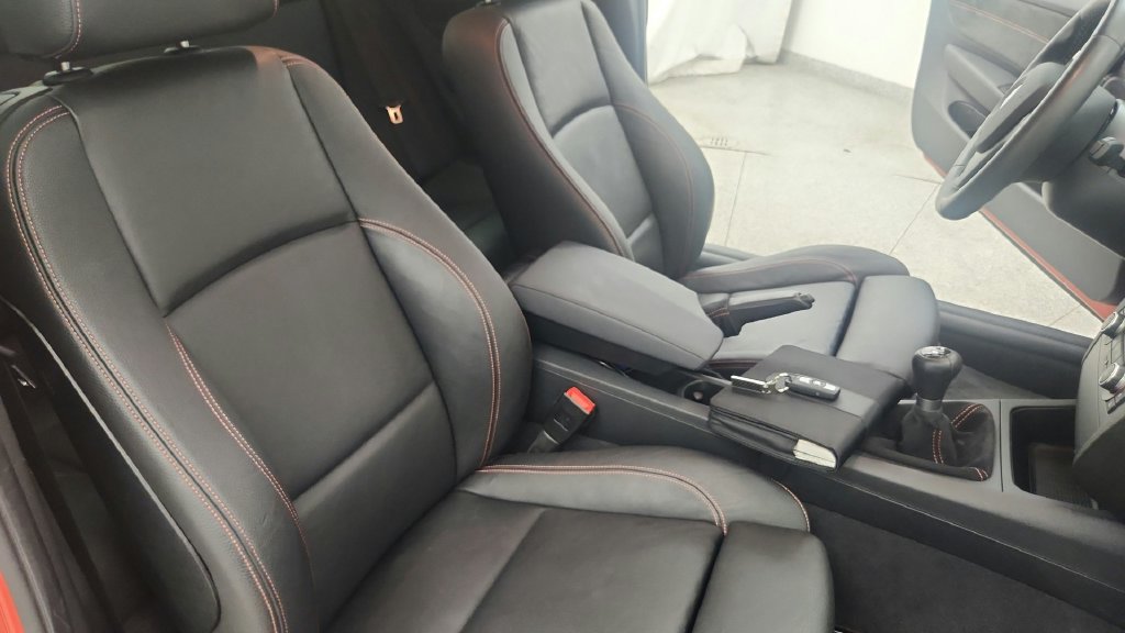 Used 2011 BMW 1 Series M RWD image 49