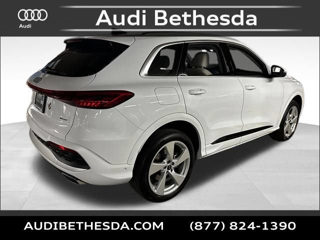 Certified 2025 Audi Q5 Premium Plus w/ Premium Plus AWD/4WD image 7