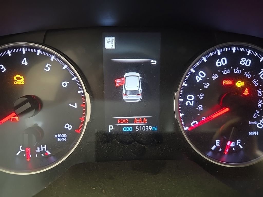 Used 2020 Toyota RAV4 LE w/ Carpet Mat Package FWD image 10