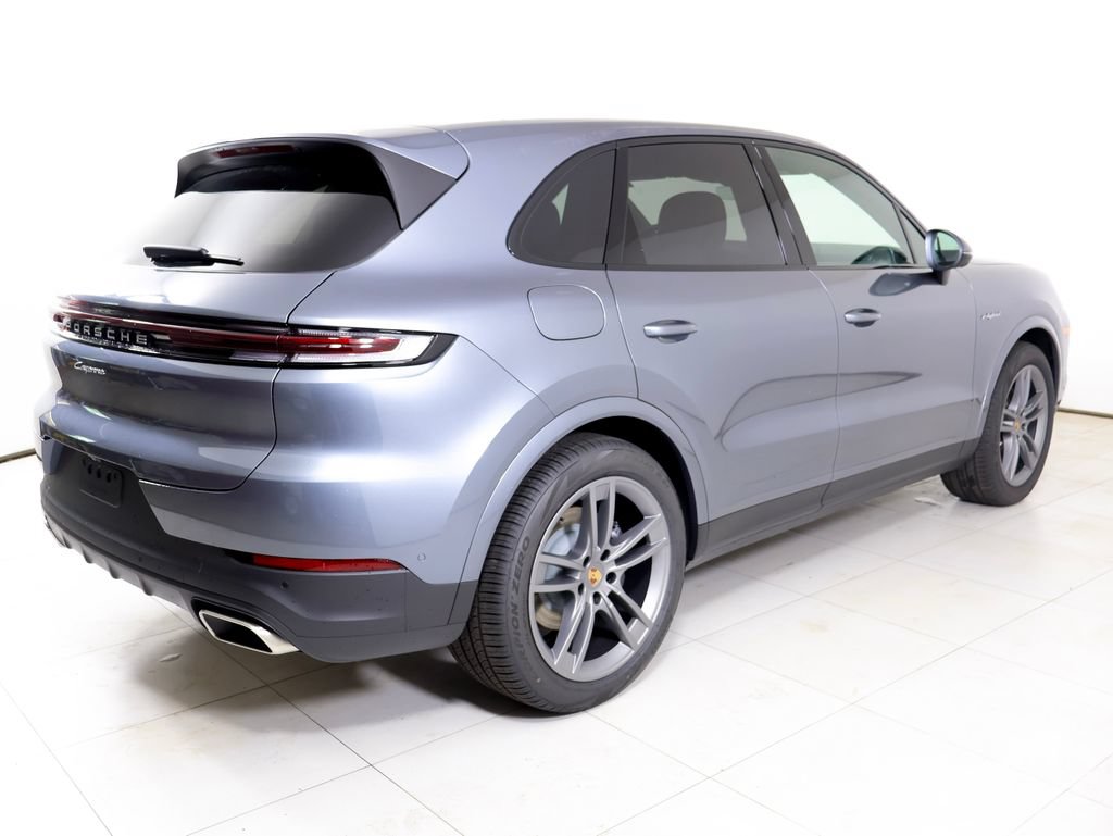 New 2026 Porsche Cayenne E-Hybrid AWD/4WD image 28