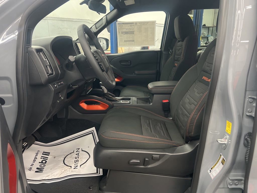 New 2026 Nissan Frontier PRO-4X w/ Pro-4x Convenience Package image 31