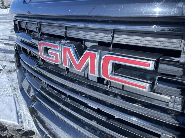 Used 2021 GMC Acadia SLT w/ Elevation Edition image 31