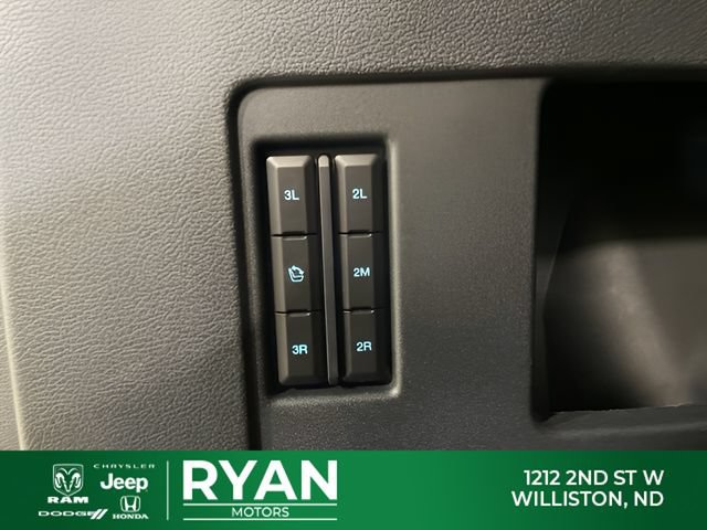 Used 2024 Ford Expedition Max XLT AWD/4WD image 16