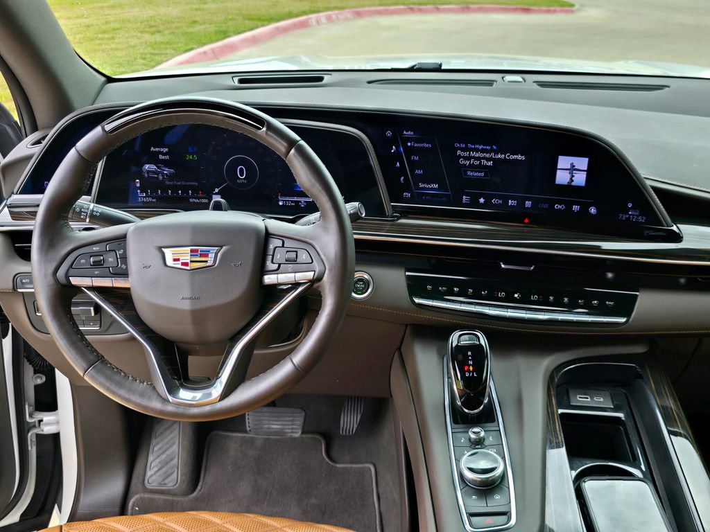 Used 2024 Cadillac Escalade Sport AWD/4WD image 21