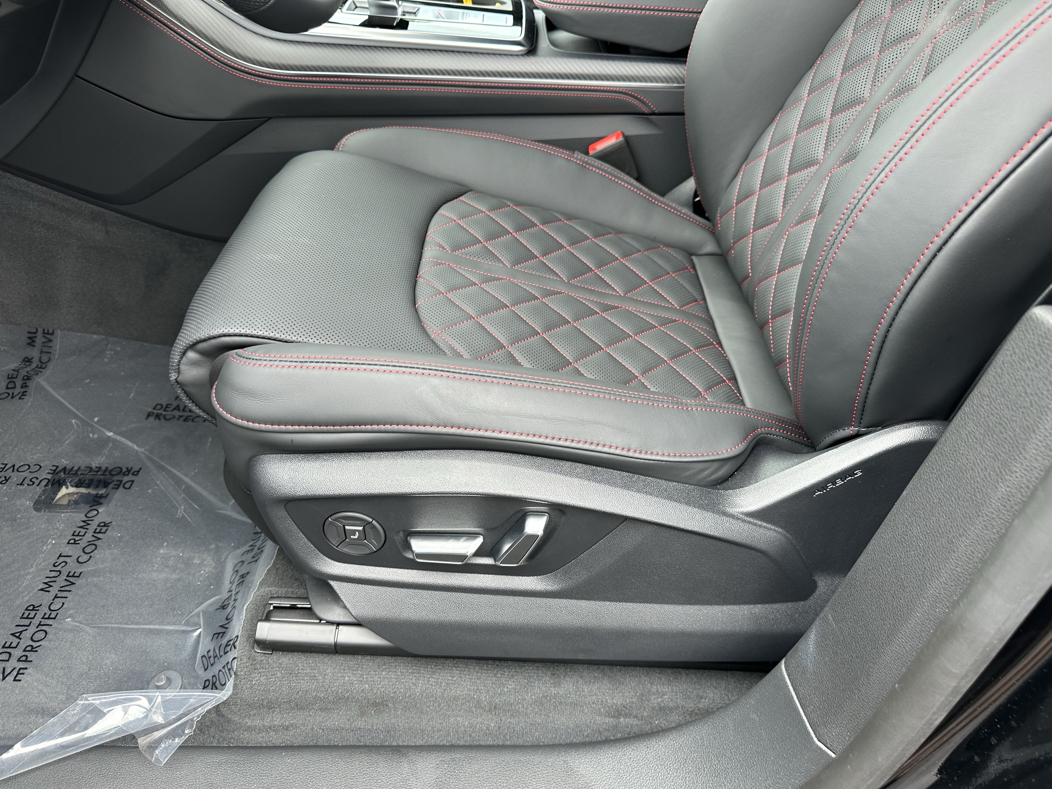 New 2026 Audi SQ8 Prestige AWD/4WD image 18