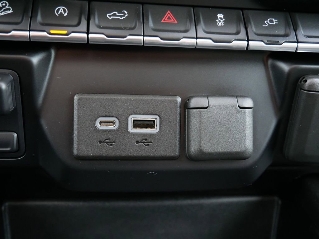 Used 2019 Chevrolet Silverado 1500 LT Trail Boss image 24