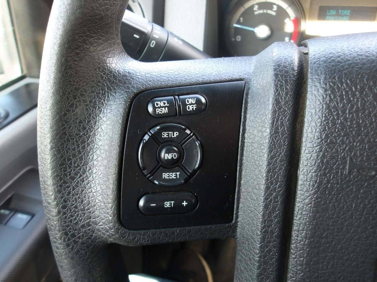 Used 2015 Ford F350 XL w/ Power Equipment Group AWD/4WD image 15