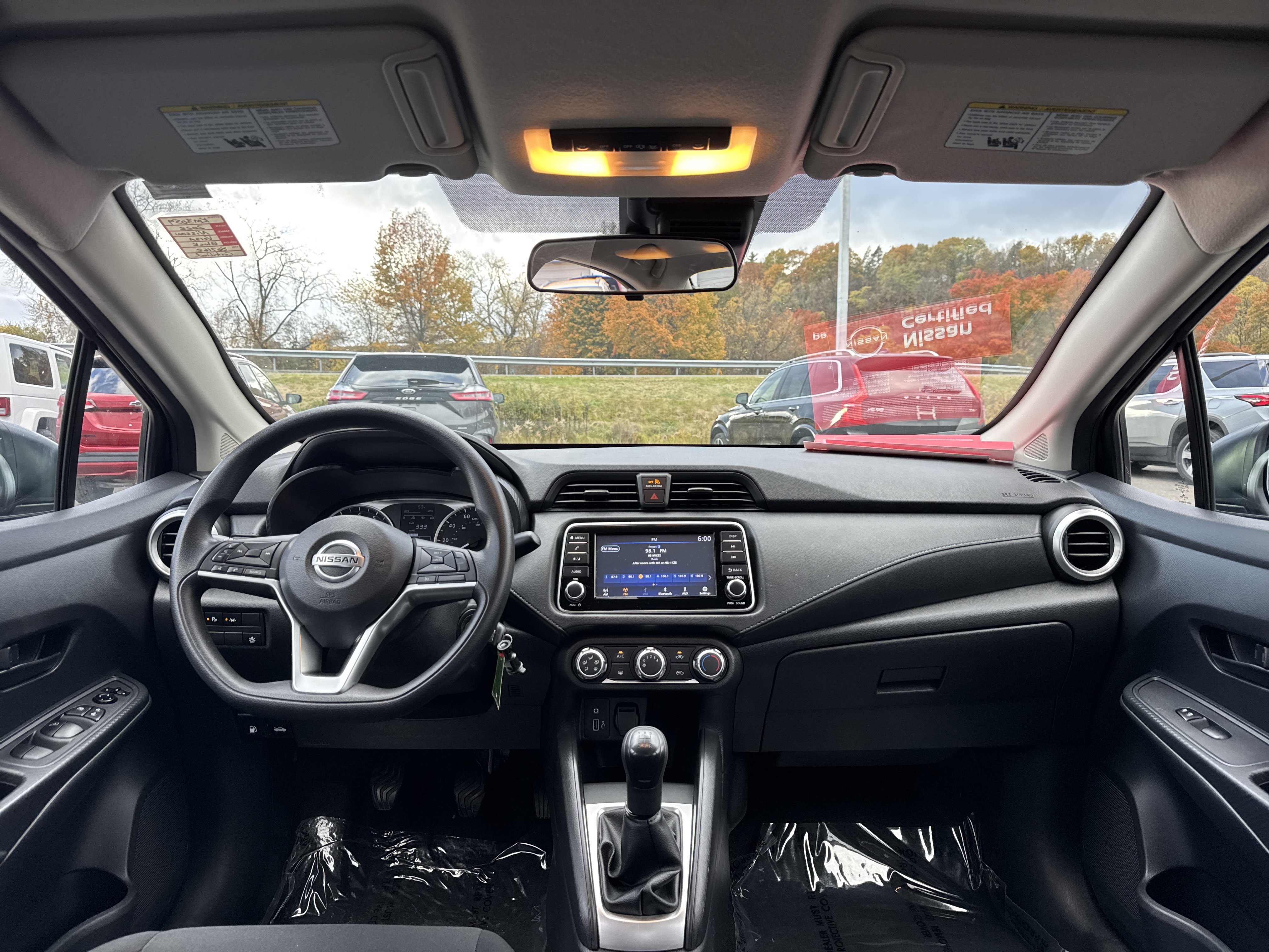 Certified 2022 Nissan Versa S image 12