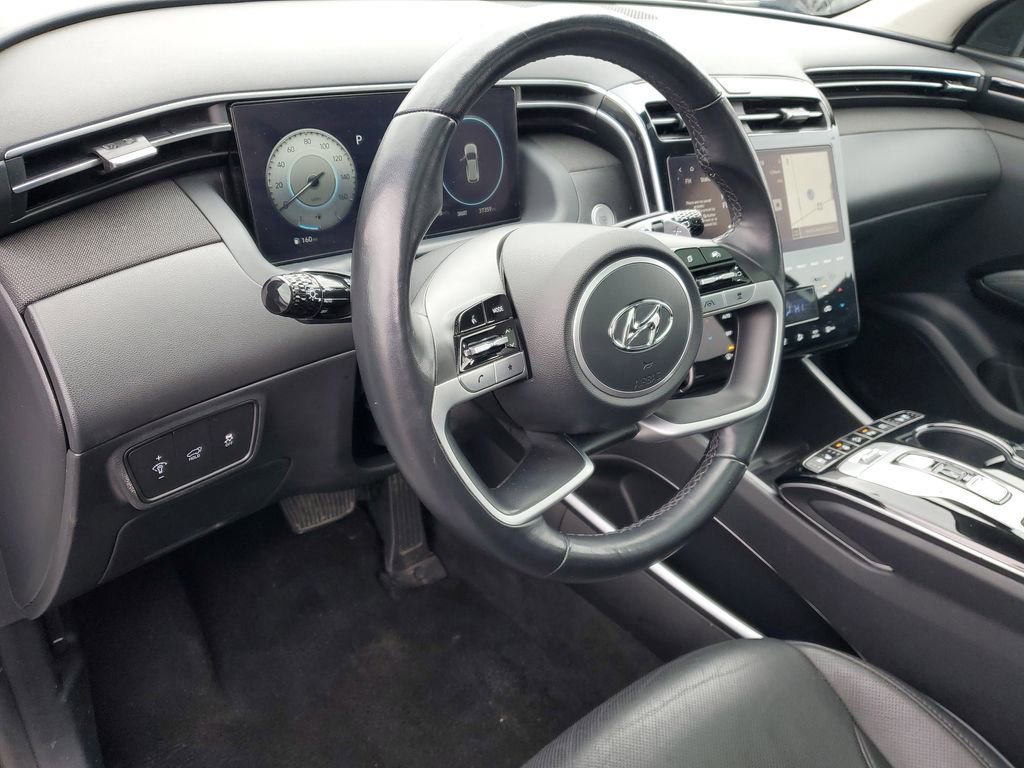 Used 2024 Hyundai Tucson Limited image 13