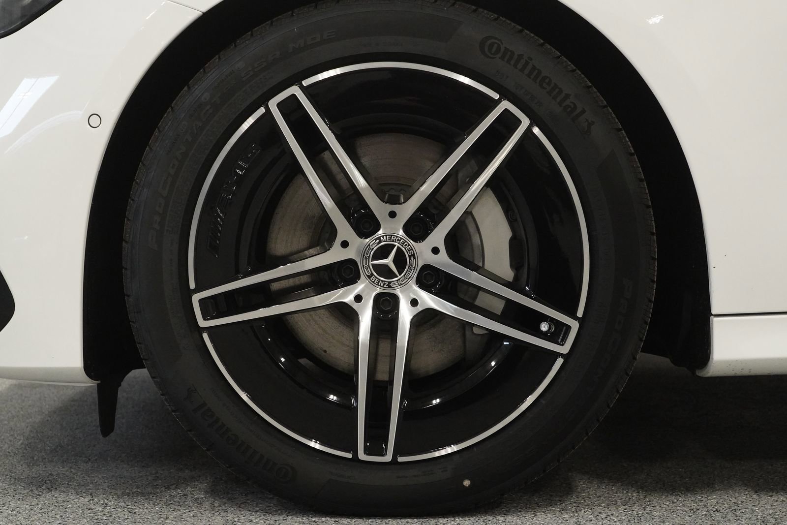 New 2026 Mercedes-Benz E 350 4MATIC Sedan image 12