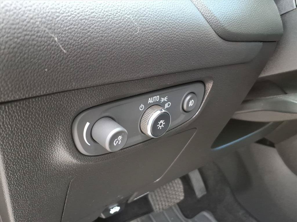 Certified 2023 Buick Encore GX Select w/ Experience Buick Package FWD image 21