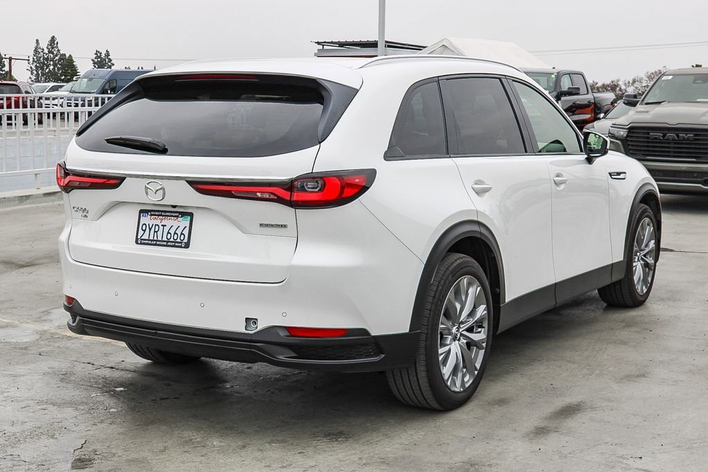Used 2026 MAZDA CX-90 3.3 Turbo w/ Preferred Package AWD/4WD image 9