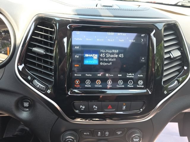 Used 2021 Jeep Cherokee Limited AWD/4WD image 7