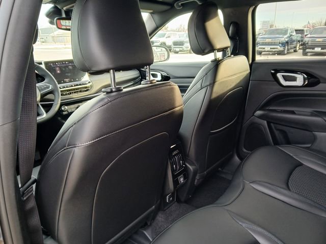 New 2026 Jeep Compass Latitude AWD/4WD image 13