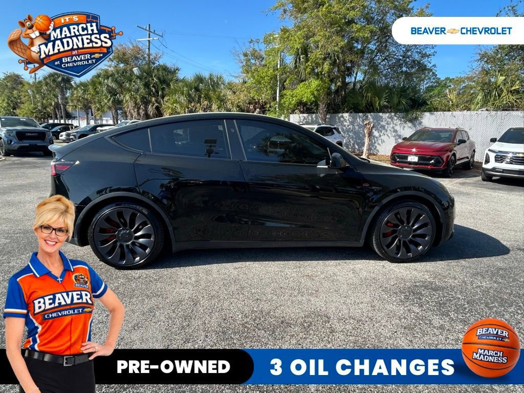 Used 2024 Tesla Model Y Performance image 8