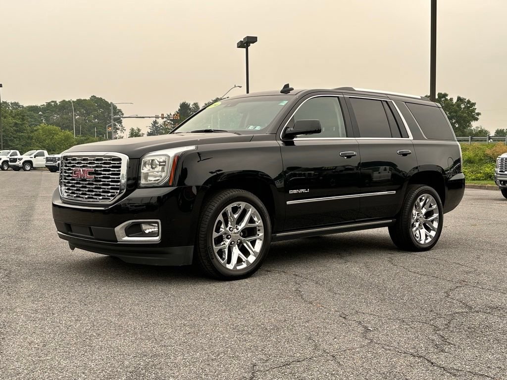 Certified 2019 GMC Yukon Denali w/ Denali Ultimate Package AWD/4WD image 2