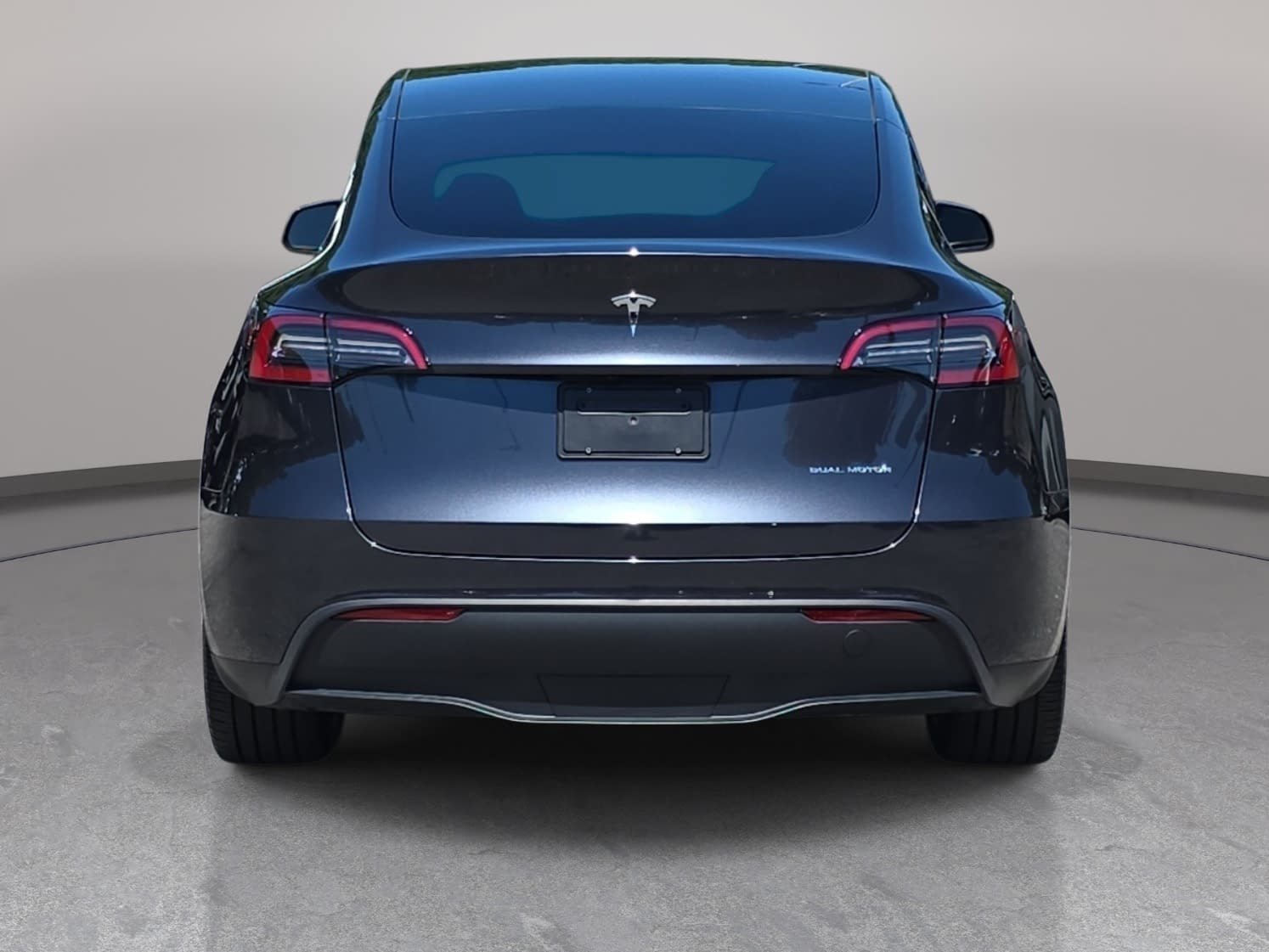 Used 2024 Tesla Model Y Long Range AWD/4WD image 6