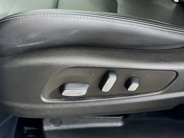 Used 2022 Cadillac XT6 Premium Luxury w/ Technology Package image 19