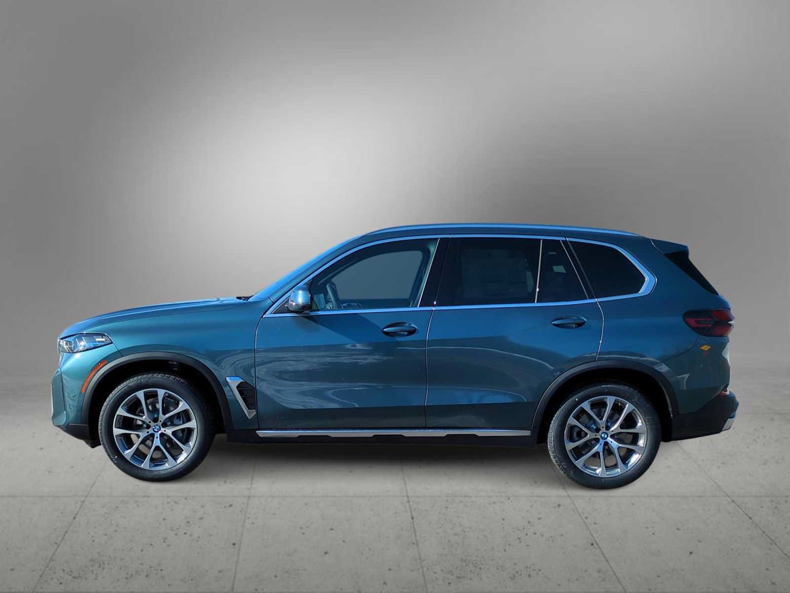 Used 2026 BMW X5 xDrive40i AWD/4WD image 5