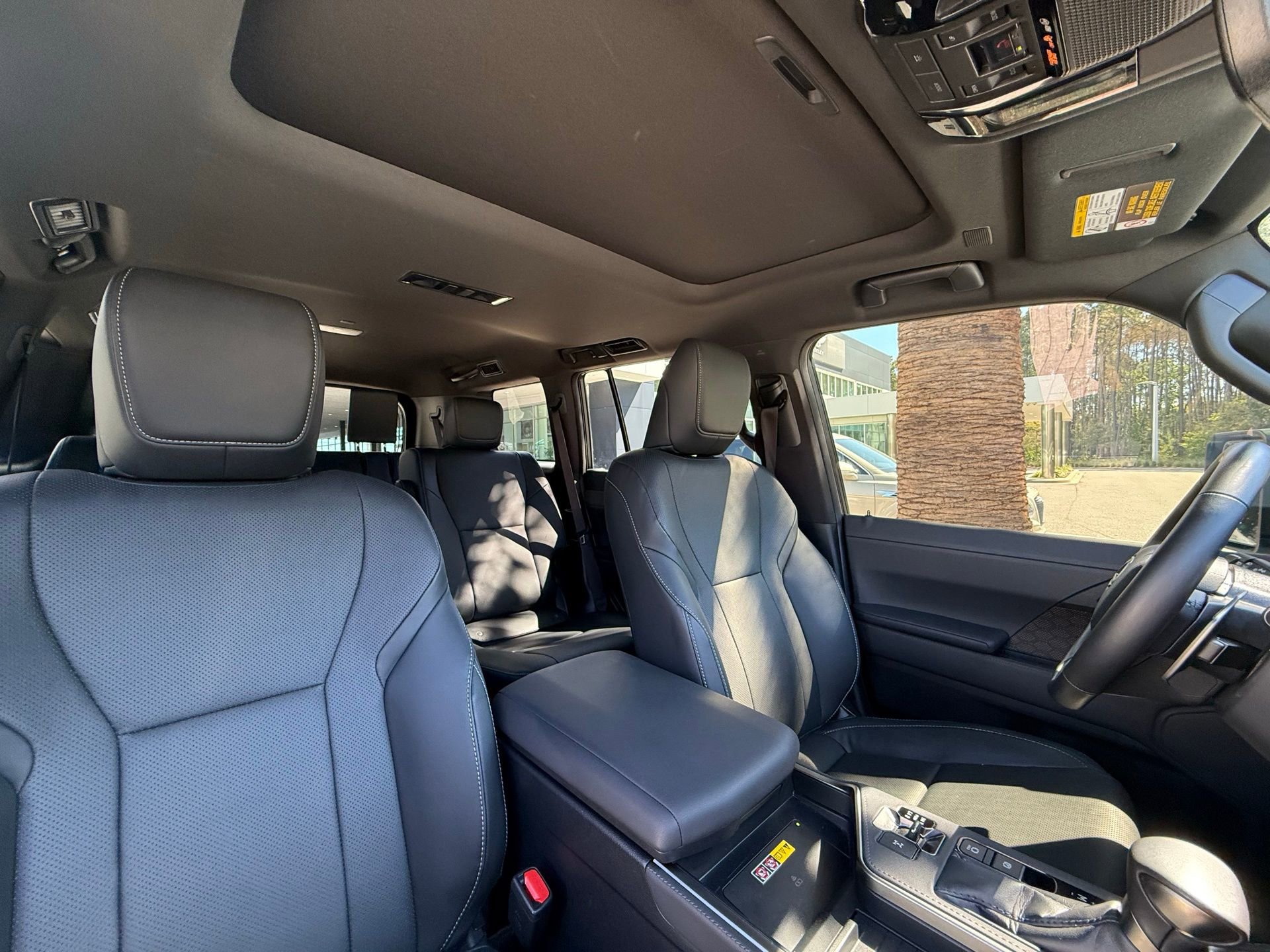 Used 2024 Lexus GX 550 550 Premium+ w/ Accessory Package (Z1) image 25