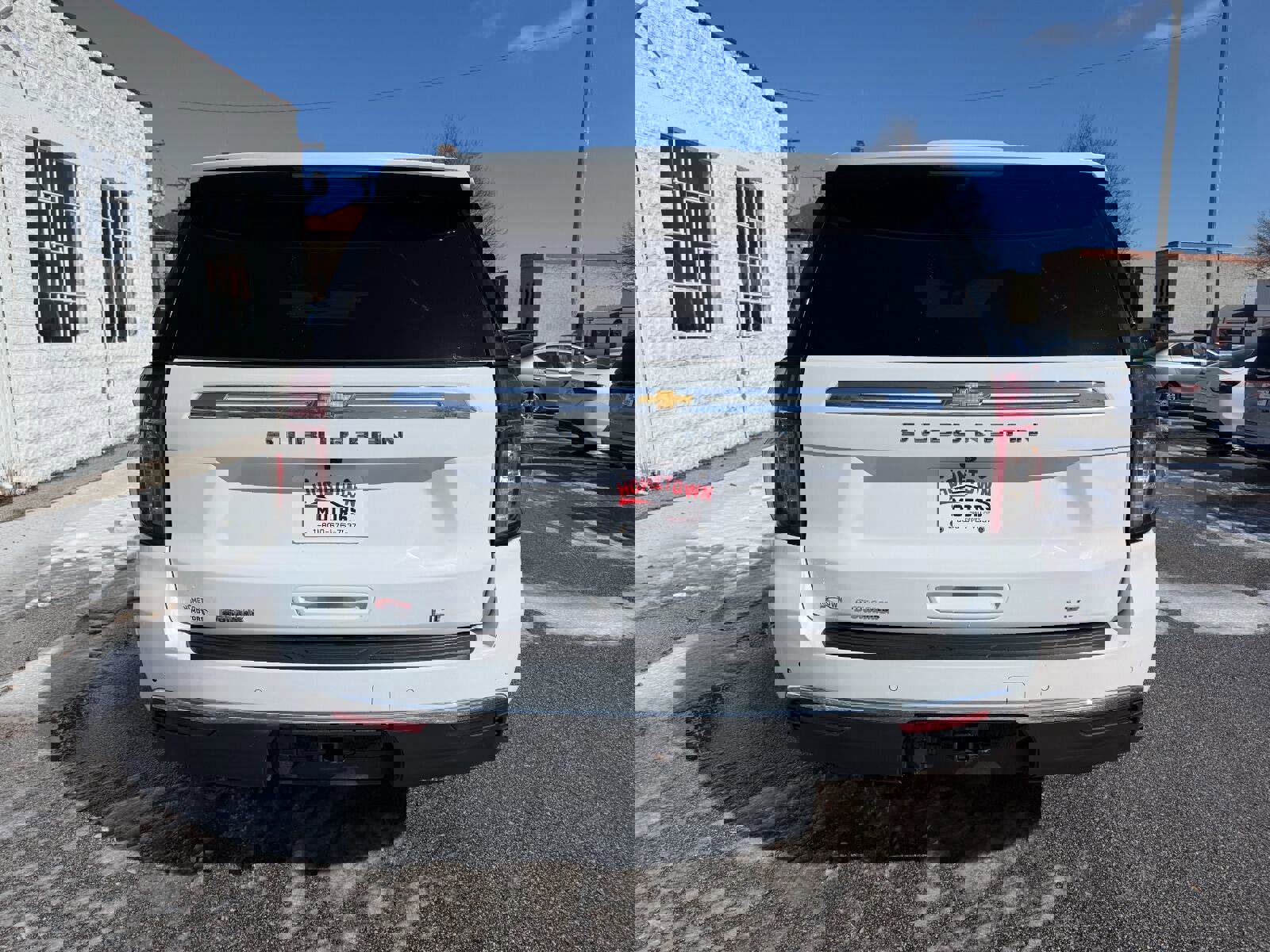 Used 2021 Chevrolet Suburban LT image 6