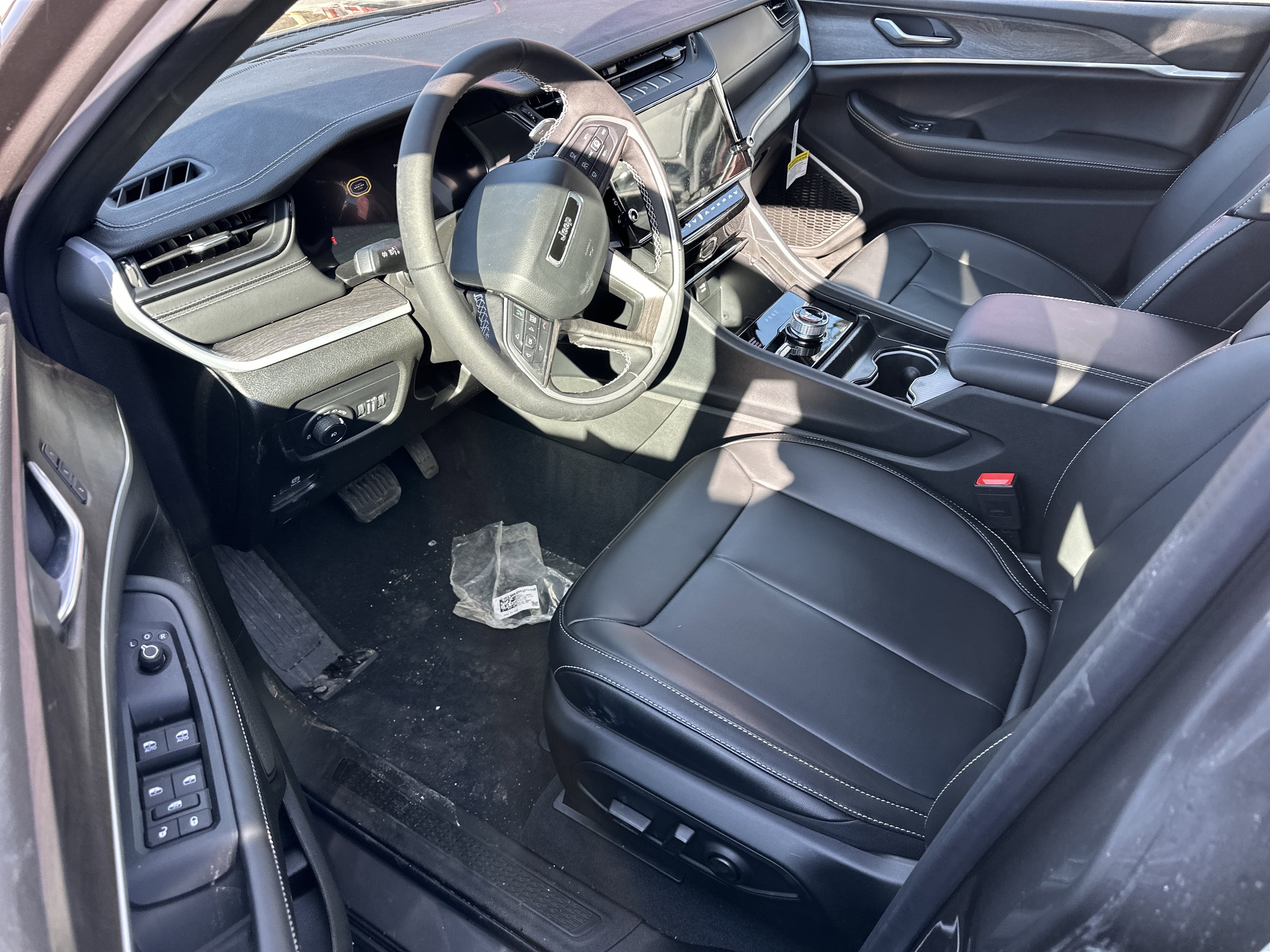 New 2026 Jeep Grand Cherokee L Limited image 22