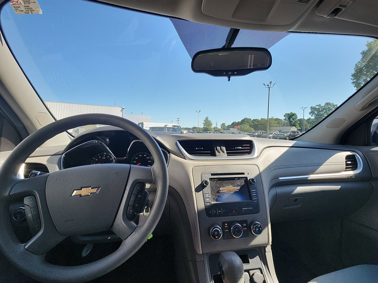 Used 2015 Chevrolet Traverse LS FWD image 17