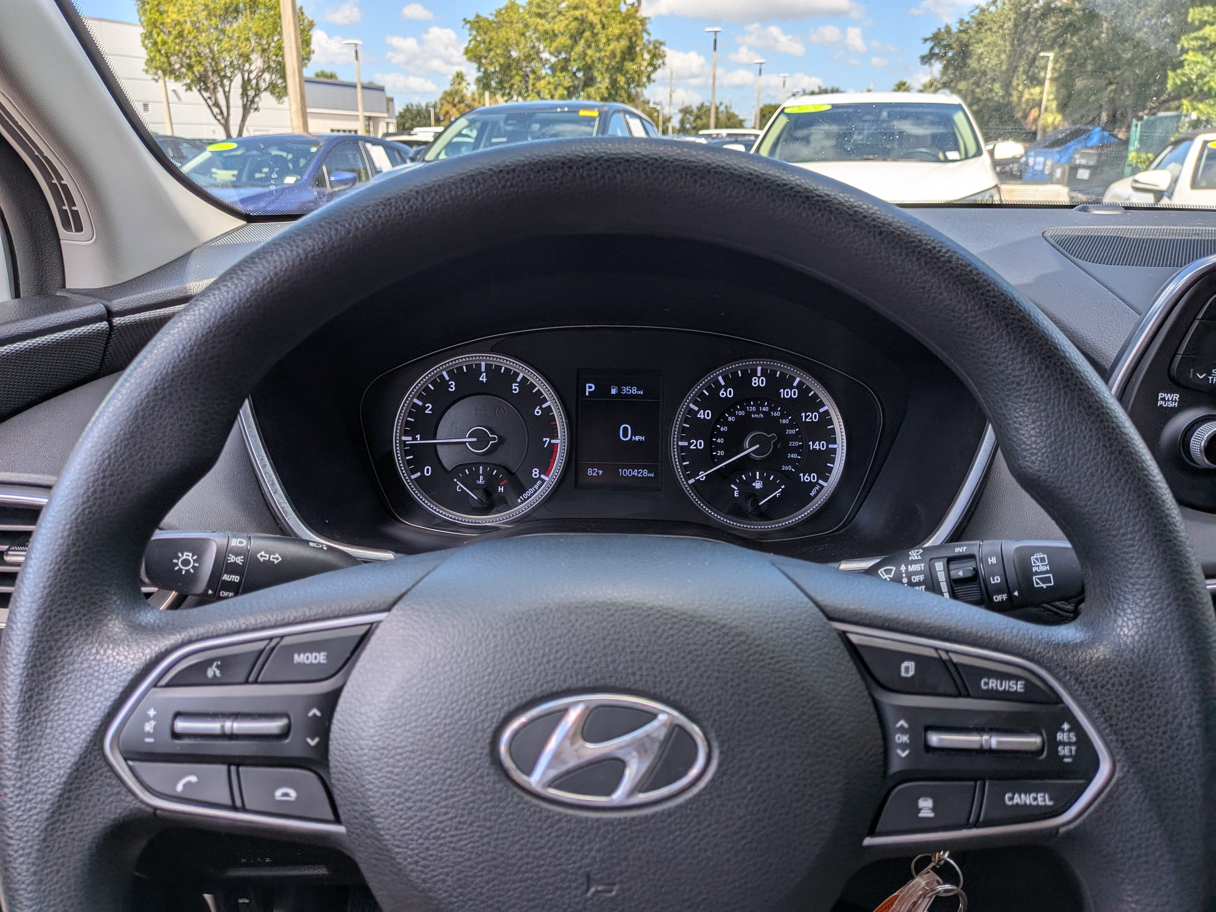 Used 2019 Hyundai Santa Fe SE AWD/4WD image 29