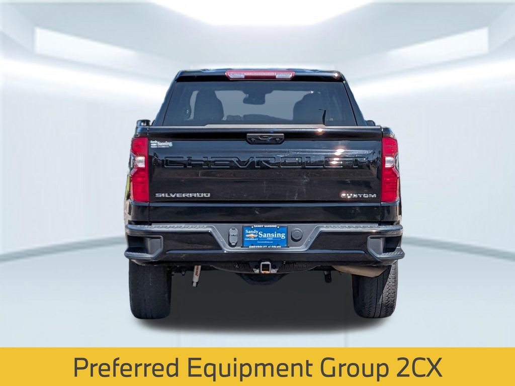 Used 2022 Chevrolet Silverado 1500 Custom Trail Boss AWD/4WD image 5