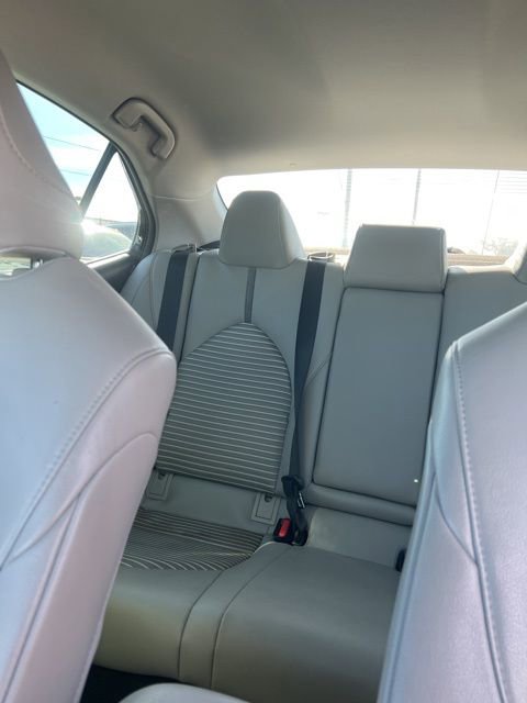 Used 2019 Toyota Camry SE w/ Carpet Mat Package image 33