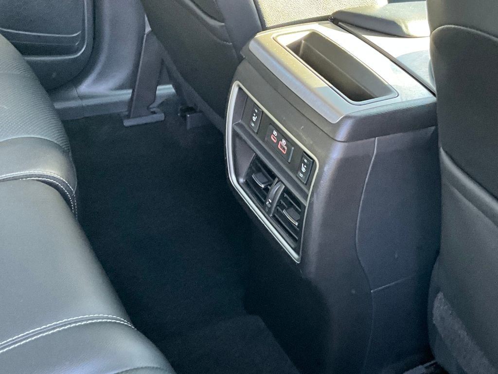 Used 2020 Nissan Murano SL w/ Cargo Package image 19