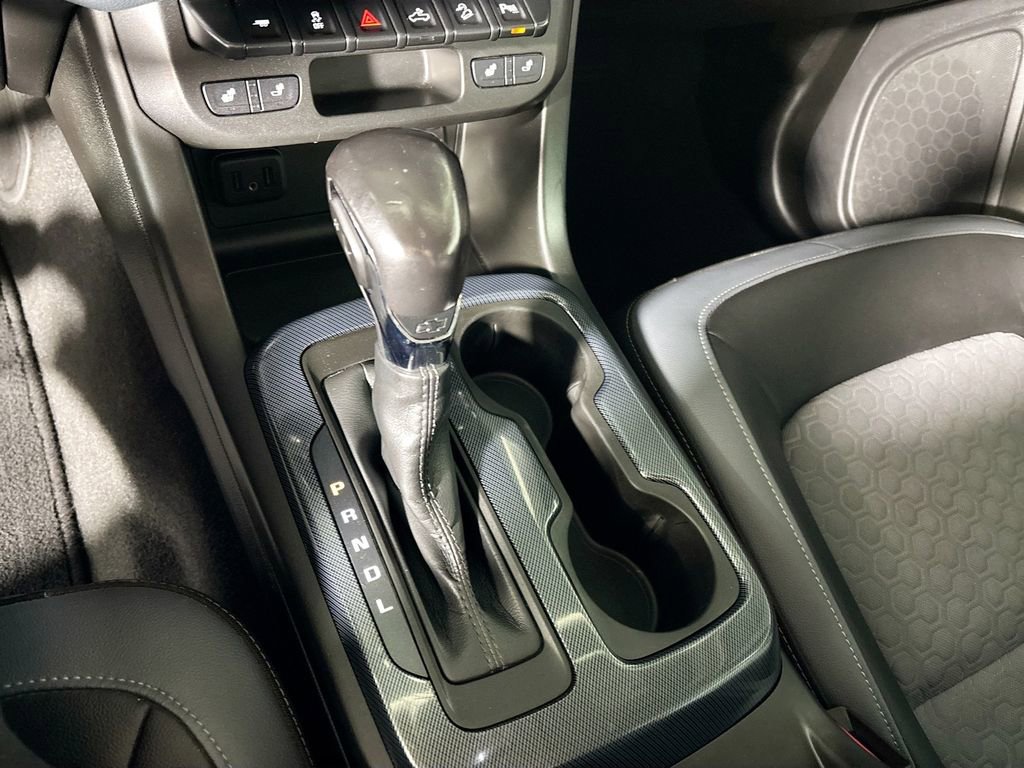 Used 2022 Chevrolet Colorado Z71 AWD/4WD image 17