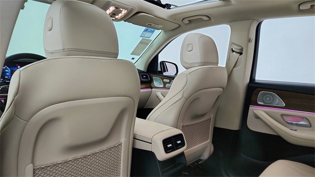 Used 2025 Mercedes-Benz GLE 350 4MATIC w/ AMG Line Exterior image 30