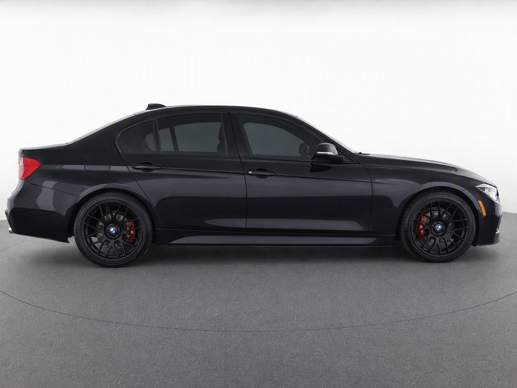 Used 2016 BMW 328i xDrive Sedan AWD/4WD image 8