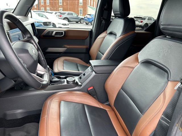 Certified 2021 Ford Bronco Outer Banks w/ Sasquatch Package image 4