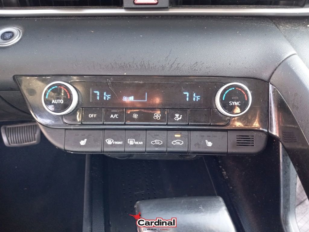 Used 2022 Hyundai Elantra SEL w/ Convenience Package image 27