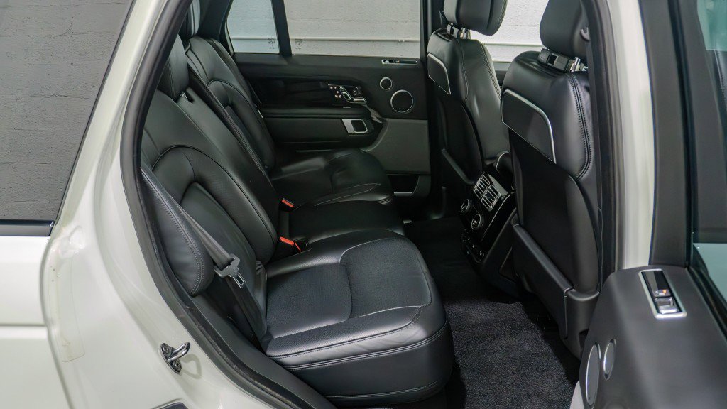 Used 2021 Land Rover Range Rover Autobiography Fifty Edition image 22