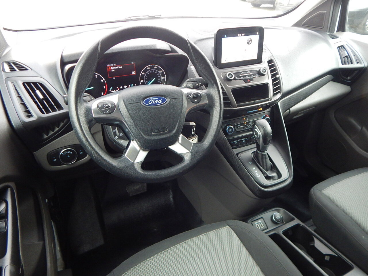 Used 2020 Ford Transit Connect XL image 2