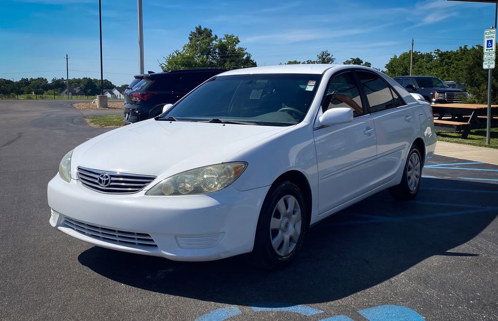 Used 2006 Toyota Camry FWD image 4