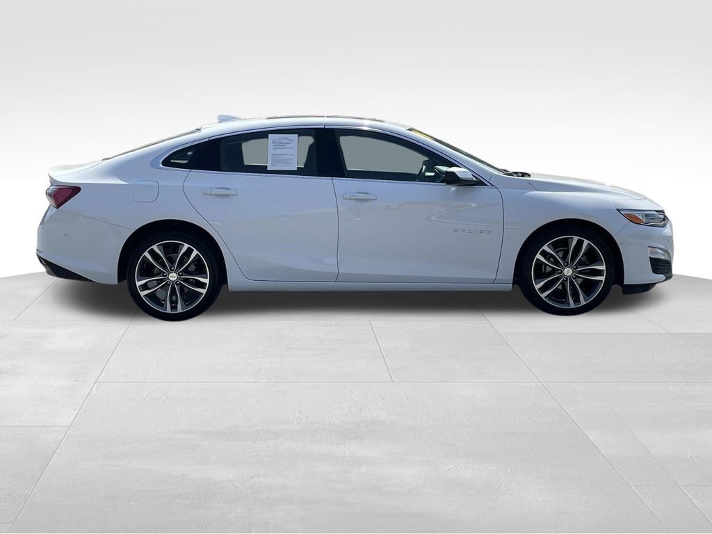 Used 2024 Chevrolet Malibu LT FWD image 2